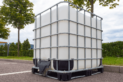 Chem-Tainer Industries 200 Gal. Green Vertical Water Storage Tank